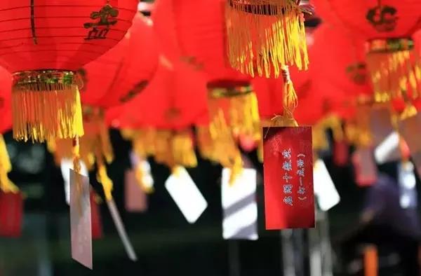 創(chuàng)綠家環(huán)保恭祝大家元宵快樂，幸福美滿！